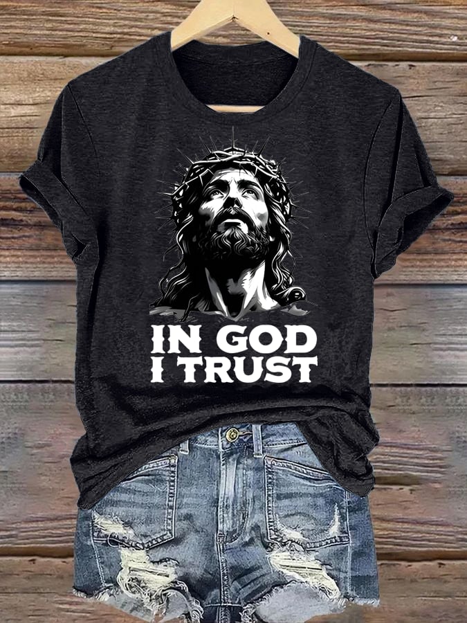Women's In God I Trust Christian T-Shirt, Retro Jesus Portrait Graphic Tee, Faith Based Religious Shirt